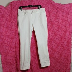 LOFT White Curvy Skinny Jeans Size 31/12